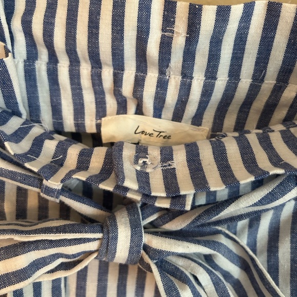 LoveTree Paperbag Waisted Linen Shorts - Picture 4 of 4